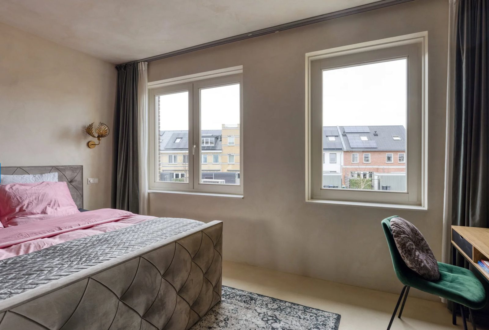 Bedroom with daylight