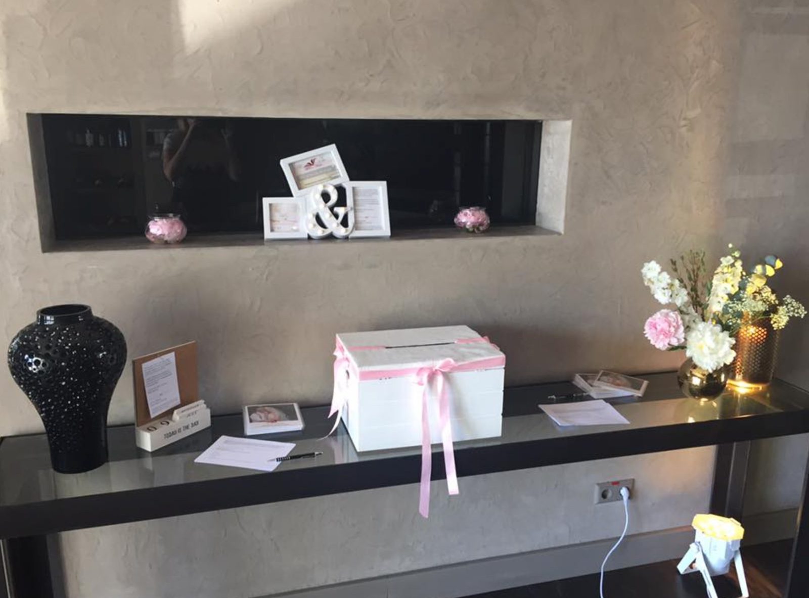 Wedding venue feature wall with niche